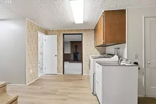 24088 SW Hwy 18, Sheridan, OR 97378 - Photo 28