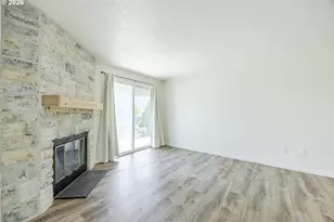 650 Harlow Rd, Springfield, OR 97477 - Photo 8