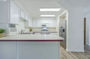 650 Harlow Rd, Springfield, OR 97477 - Photo 16