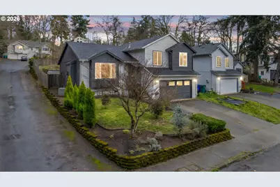 16610 SE Harold Ave, Milwaukie, OR 97267 - Photo 2