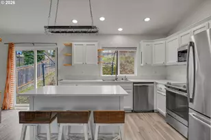 16610 SE Harold Ave, Milwaukie, OR 97267 - Photo 20