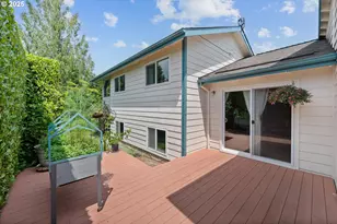 1010 Well St, Silverton, OR 97381 - Photo 40