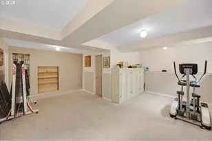 1010 Well St, Silverton, OR 97381 - Photo 32