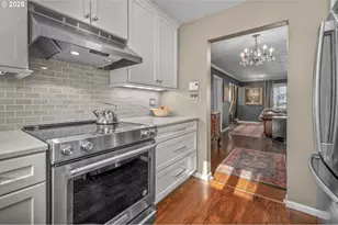 2425 SW 19th Ave, Portland, OR 97201 - Photo 12