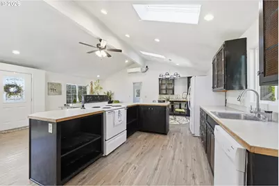 39465 Little Fall Creek Rd, Fall Creek, OR 97438 - Photo 12