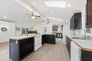 39465 Little Fall Creek Rd, Fall Creek, OR 97438 - Photo 12