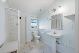 39465 Little Fall Creek Rd, Fall Creek, OR 97438 - Photo 32