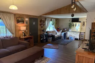 72789 Shoestring Rd, Cottage Grove, OR 97424 - Photo 10