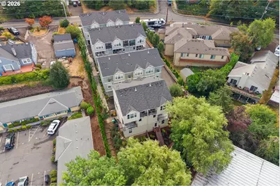 11367 SW Capitol Hwy, Portland, OR 97219 - Photo 26
