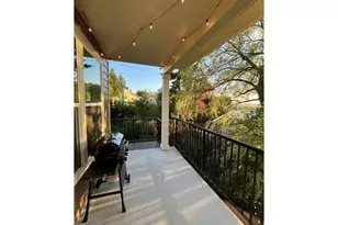 11367 SW Capitol Hwy, Portland, OR 97219 - Photo 14