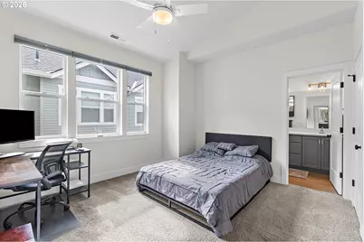 11367 SW Capitol Hwy, Portland, OR 97219 - Photo 6