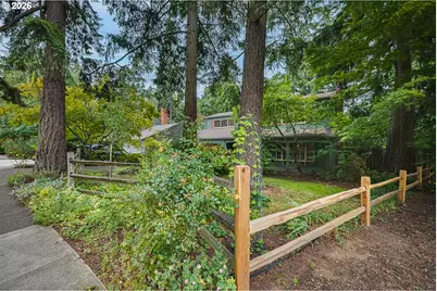 5825 SW Spruce Ave, Beaverton, OR 97005 - Photo 24