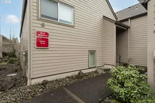 2516 SE Baypoint Dr, Vancouver, WA 98683 - Photo 2