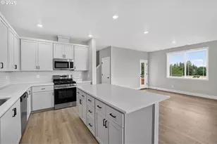 16699 SW Noosa Ct, Tigard, OR 97224 - Photo 10