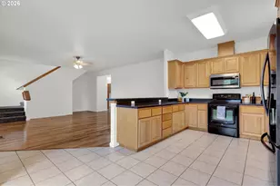 1820 Yew Ct, Junction City, OR 97448 - Photo 10