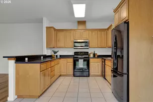 1820 Yew Ct, Junction City, OR 97448 - Photo 8