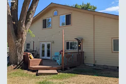 4166 SW Perkins Ave, Pendleton, OR 97801 - Photo 2