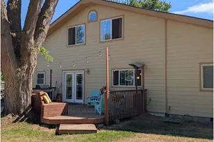 4166 SW Perkins Ave, Pendleton, OR 97801 - Photo 2