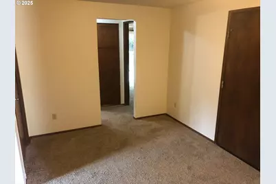 1128 SE Rummel St, McMinnville, OR 97128 - Photo 4