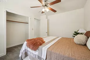 226 NE 157th Ave, Portland, OR 97230 - Photo 14