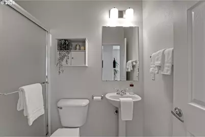 13556 NW Payne Dr, Portland, OR 97229 - Photo 16