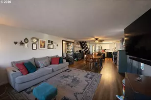 1203 Oak St, Amity, OR 97101 - Photo 4