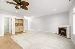 21847 NE Heartwood Cir, Fairview, OR 97024 - Photo 12