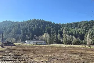 1065 Panther Gulch Rd, Williams, OR 97544 - Photo 6