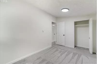 310 Cypress St, Longview, WA 98632 - Photo 16