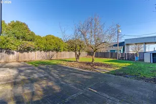 1425 Calapooia St, Albany, OR 97321 - Photo 30