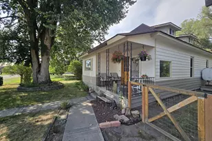 407 Residence St, Enterprise, OR 97828 - Photo 8