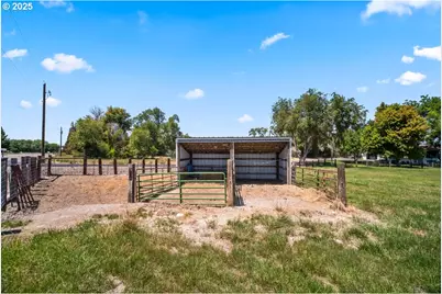 350 Snowmoody Way, Ontario, OR 97914 - Photo 12