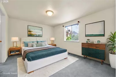245 S 2nd St, Creswell, OR 97426 - Photo 14