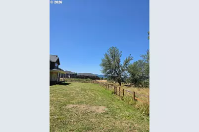 141 Plat M Rd, Sutherlin, OR 97479 - Photo 32
