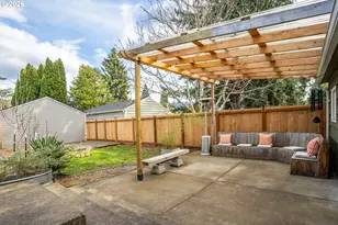 9020 SE Duke St, Portland, OR 97266 - Photo 26