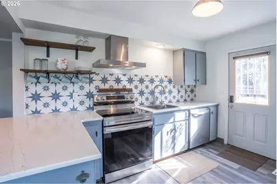 9020 SE Duke St, Portland, OR 97266 - Photo 10