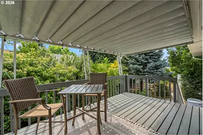 950 SE 18th Ave, Hillsboro, OR 97123 - Photo 36