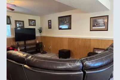 512 NW 1st Ave, Milton-Freewater, OR 97862 - Photo 16