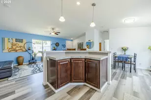 1415 S Bertelsen Rd, Eugene, OR 97402 - Photo 16