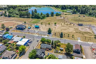 821 Bridge St, Vernonia, OR 97064 - Photo 10