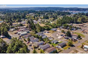 63754 Wallace Rd, Coos Bay, OR 97420 - Photo 34