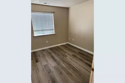1290 SW 12th St, Pendleton, OR 97801 - Photo 8