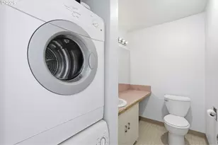 3433 McNary Parkway, Lake Oswego, OR 97035 - Photo 14