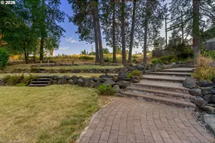 1270 N Main Ave, White Salmon, WA 98672 - Photo 38