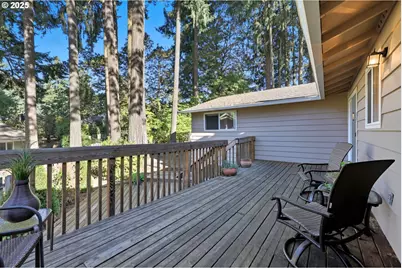13525 SW Fircrest Ct, Beaverton, OR 97008 - Photo 32