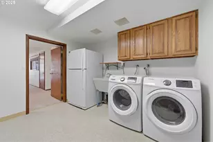 13525 SW Fircrest Ct, Beaverton, OR 97008 - Photo 24