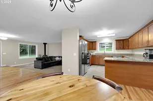 90361 Baker Rd, Elmira, OR 97437 - Photo 12