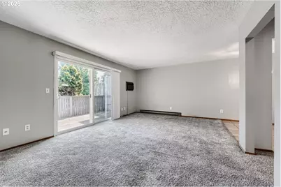170 NE Kane Dr, Gresham, OR 97030 - Photo 8