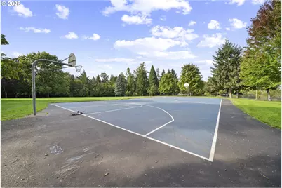 2331 SW 27th Dr, Gresham, OR 97080 - Photo 46