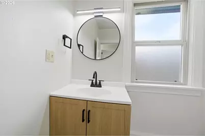 1421 SE Pine St, Portland, OR 97214 - Photo 40